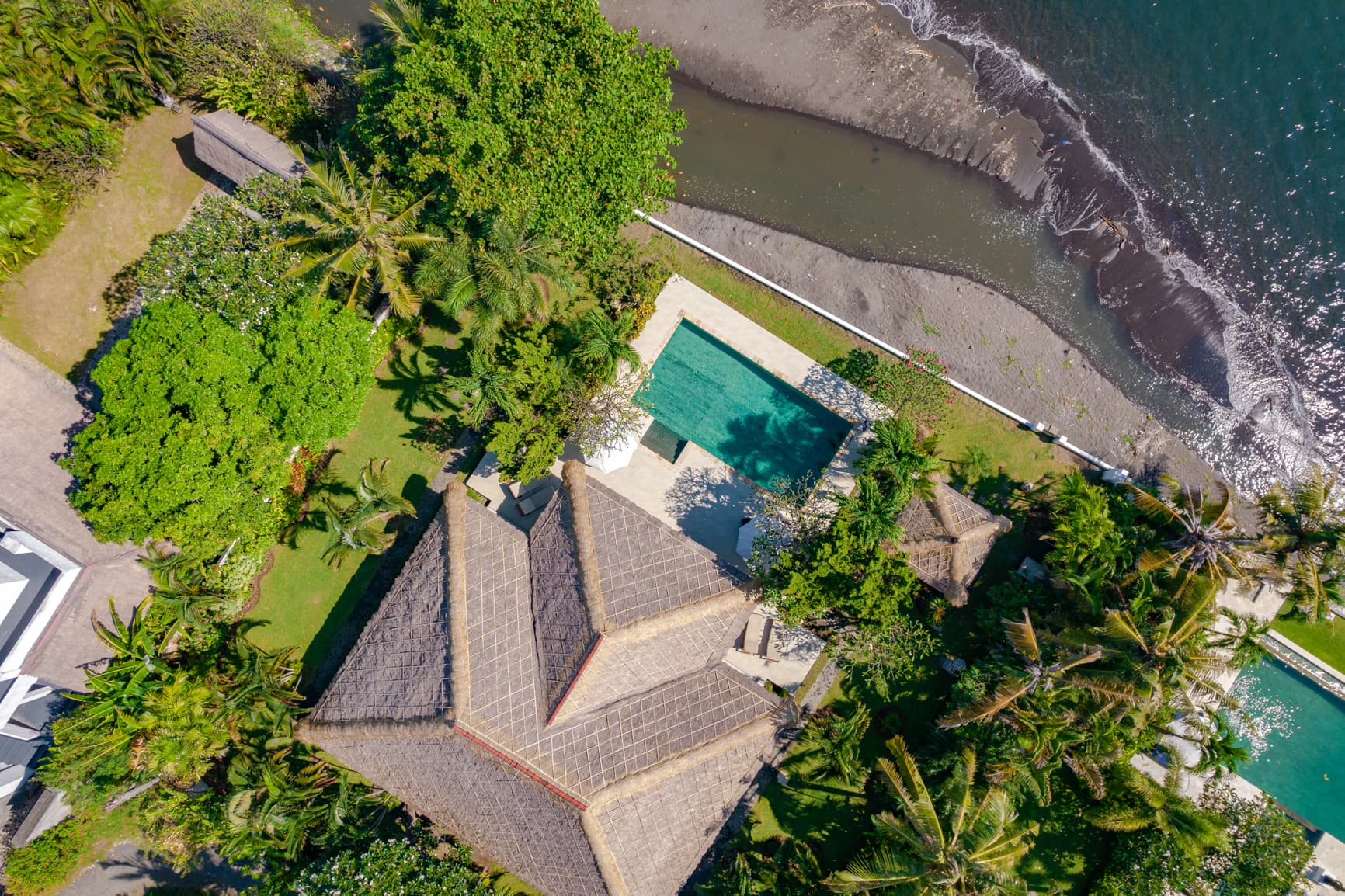 Villa Bersama — service and staff (4)